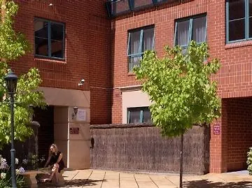 Majestic Tynte Street Apartments Adelaide Aparthotel