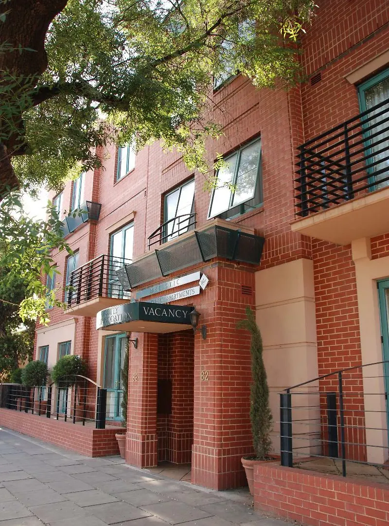 Majestic Tynte Street Apartments Adelaide Aparthotel